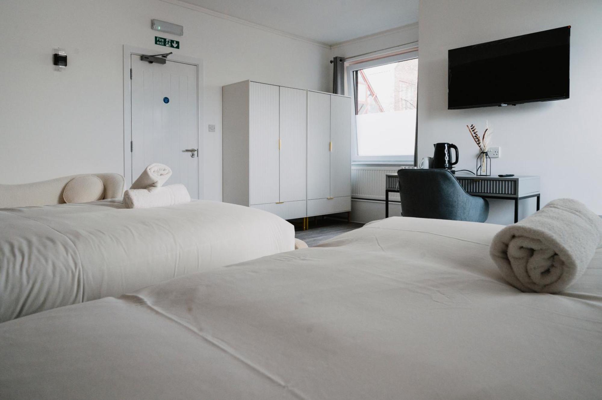 Hotel Wns Skylines Village London